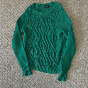 Cozy Land’s End Cable Knit Sweater